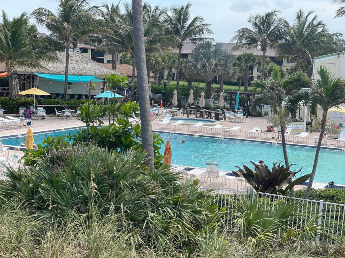 Excellent Beach Front Community, Golf Course, Tennis, Sunny Weather Year Round! Fort Pierce Exterior photo